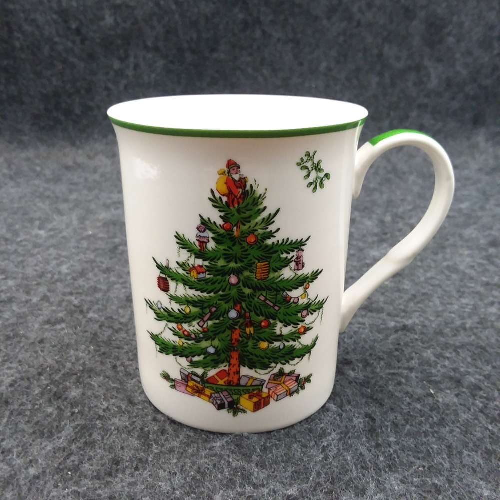 Spode Christmas Tree Mug White Green Trim Santa Claus Presents Festive‎ Holiday